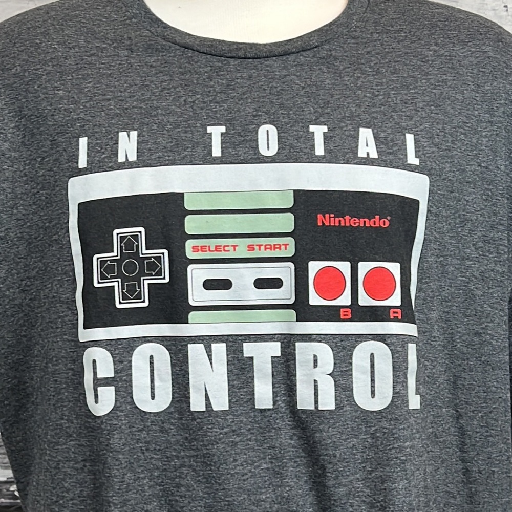 Nintendo Entertainment System T-Shirt ‘In Total Control’ Mens - Size 2XL - Picture 5 of 6